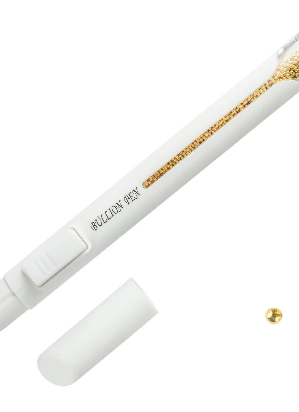 Карандаш для установки страз предназначен для точного захвата и размещения кристаллов, страз и других мелких декоративных элементов в нейл-дизайне. Удобен в использовании, обеспечивает хороший контроль и помогает создавать аккуратный и точный дизайн без лишних усилий. Незаменимый инструмент как для повседневной работы, так и для тонких дизайнов....