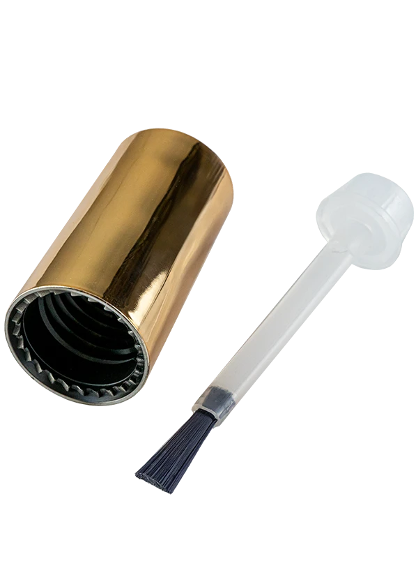 Replacement brush and cap set for 15 ml packaging. Designed to replace the original brush and cap so the product can continue to be used conveniently.How to use: unscrew and remove the original cap with the brush, insert the new brush stem and screw on the new cap. When the bottle is closed, the cap connects with the brush....