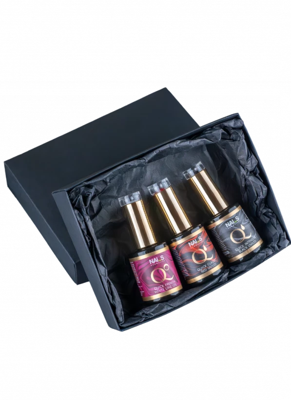   Īpaši pigmentētas gellakas      Atklājiet NAILS Cosmetics “Quick” sērijas īpaši pigmentētās gellakas,     kas pieejamas trīs ikoniskos toņos:              Quick French White Line – tīri balts tonis, lieliski piemērots       gan izteiksmīgam French manikīram, gan visam nagam              Quick Classic Red – klasiskā sarkanā krāsa, kas piešķir       eleganci un sievišķību jebkuram manikīram              Quick Intensive Black – dziļi melns tonis, kas sniedz       intensīvu un pilnībā sedzošu pārk...