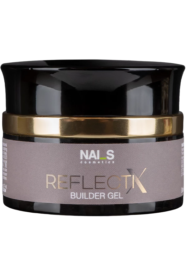 Reflectix Builder Gel UV/LED profesionāls būvējošais gels ar gaismu atstarojošu efektu, kas paredzēts dabīgo nagu stiprināšanai, pieaudzēšanai un arhitektūras veidošanai. Pateicoties pašizlīdzinošajai konsistencei, tas palīdz ātri izveidot gludu naga virsmu un pareizu arhitektūru, samazinot vīlēšanas apjomu un ietaupot meistara darba laiku. Atstarojošās daļiņas rada greznu mirdzumu, kas ikdienas apgaismojumā izskatās eleganti, bet zibspuldzes vai tiešas gaismas ietekmē pārtop iespaidīgā, gaismu ...