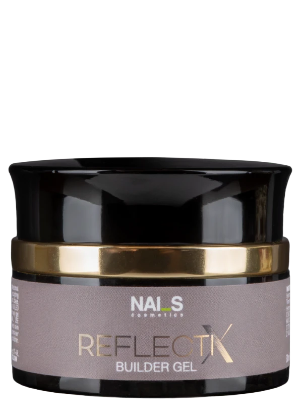 Reflectix Builder Gel UV/LED profesionāls būvējošais gels ar gaismu atstarojošu efektu, kas paredzēts dabīgo nagu stiprināšanai, pieaudzēšanai un arhitektūras veidošanai. Pateicoties pašizlīdzinošajai konsistencei, tas palīdz ātri izveidot gludu naga virsmu un pareizu arhitektūru, samazinot vīlēšanas apjomu un ietaupot meistara darba laiku. Atstarojošās daļiņas rada greznu mirdzumu, kas ikdienas apgaismojumā izskatās eleganti, bet zibspuldzes vai tiešas gaismas ietekmē pārtop iespaidīgā, gaismu ...